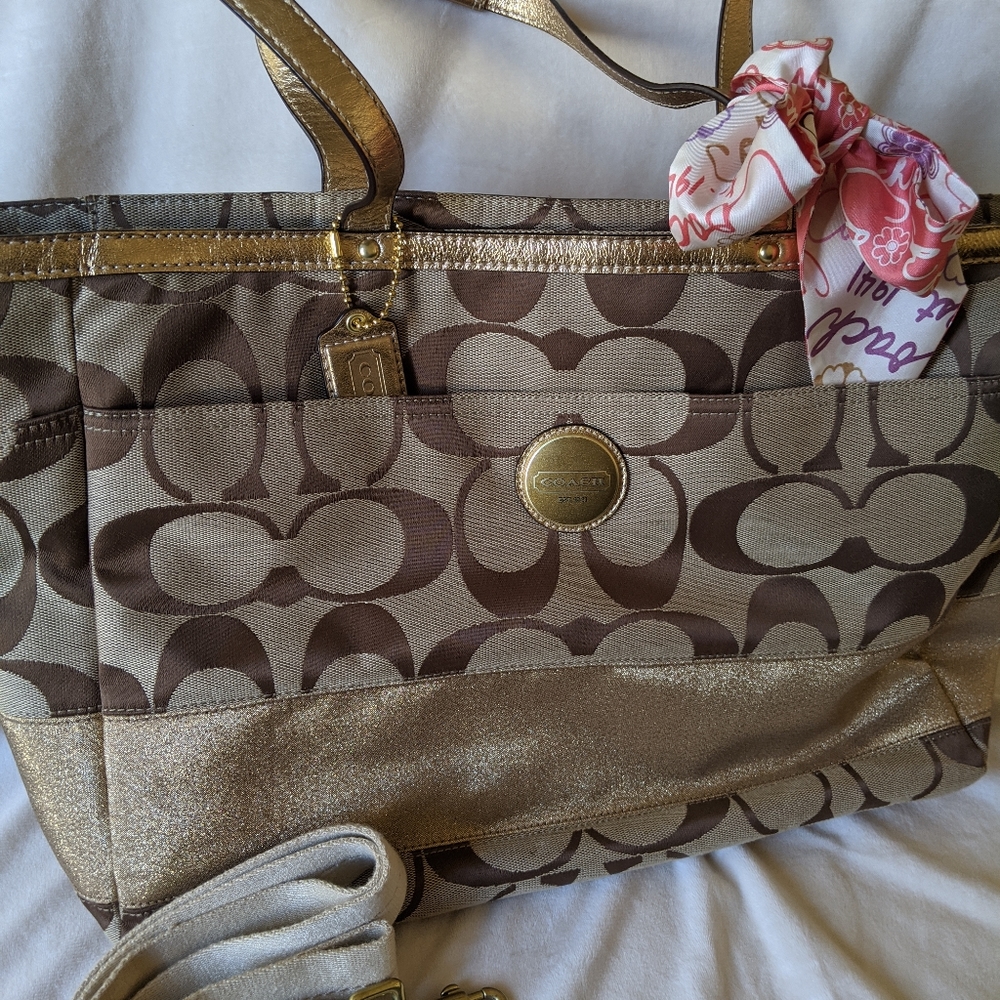 Coach Signature Canvas Large Tote Brown - Picture 7 of 8